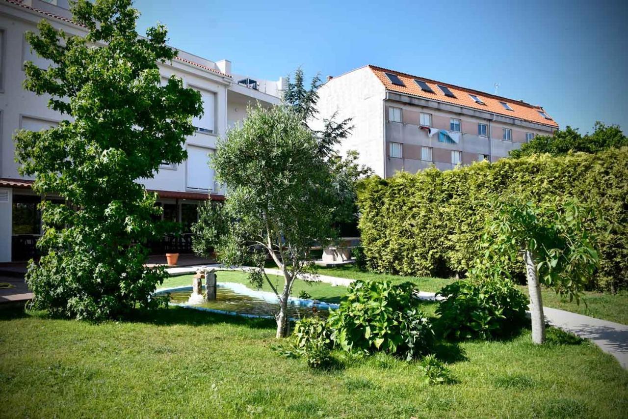 Pincheiro Apartamentos Turisticos A Pobra do Caramiñal Zewnętrze zdjęcie