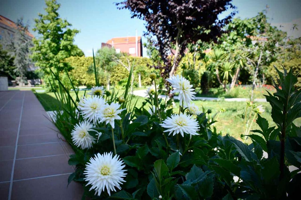 Pincheiro Apartamentos Turisticos A Pobra do Caramiñal Zewnętrze zdjęcie